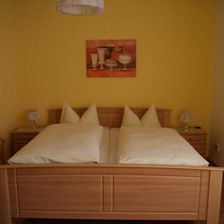Gasthof & Pension Palmenhof Leegebruch الغرفة الصورة