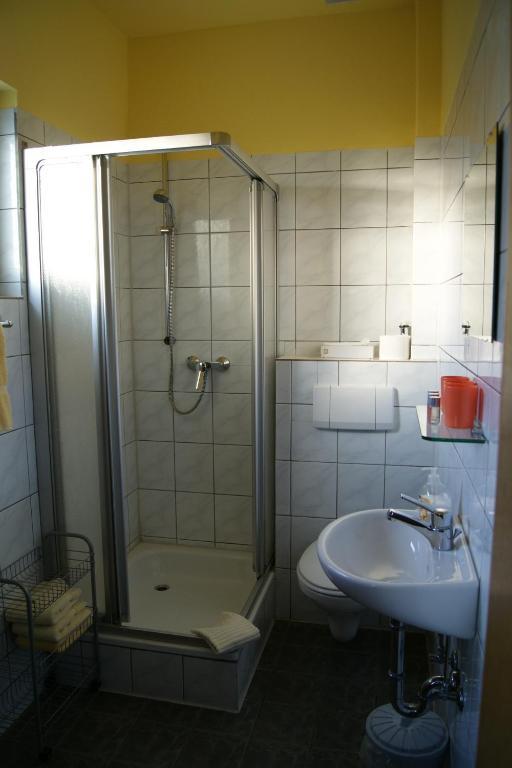 Gasthof & Pension Palmenhof Leegebruch الغرفة الصورة